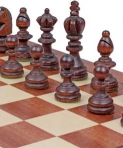 Chess The Game - Klassiek Schaakspel - Middelgroot Klassiek Houten Schaakbord Met Schaakstukken 15 Chess The Game - Klassiek Schaakspel - Middelgroot Klassiek Houten Schaakbord Met Schaakstukken -klassieke-spellen Winkel 550x297 1