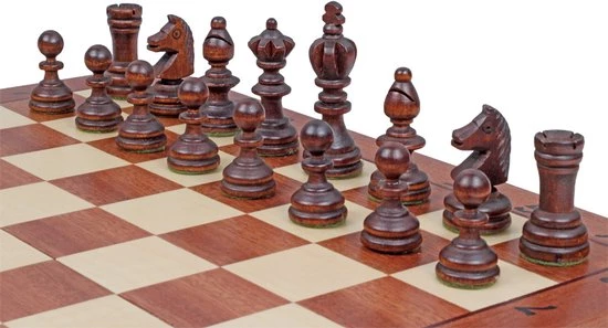 Chess The Game - Klassiek Schaakspel - Middelgroot Klassiek Houten Schaakbord Met Schaakstukken 9 Chess The Game - Klassiek Schaakspel - Middelgroot Klassiek Houten Schaakbord Met Schaakstukken - Afbeelding 7
