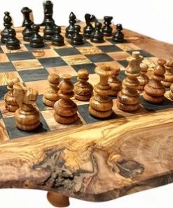 HappyWoods - Handgemaakte Olijfhouten Schaakspel Met Lade - 35 Cm - Olijfhouten Schaakbord Met Schaak Stukken - Schaakset - Schaakspellen Schaakspel Hout Volwassenen Schaakborden Kinderen (+ Gratis Beeswax ) -klassieke-spellen Winkel 550x298 4