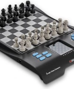 Millenium Millennium Schachcomputer Europe Chess Master 2 -klassieke-spellen Winkel 550x343 2