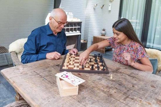 Longfield Darts Longfield Games Dam- En Schaakbord 42 X 42 Cm Hout Bruin/naturel 7 Longfield Darts Longfield Games Dam- En Schaakbord 42 X 42 Cm Hout Bruin/naturel - Afbeelding 5