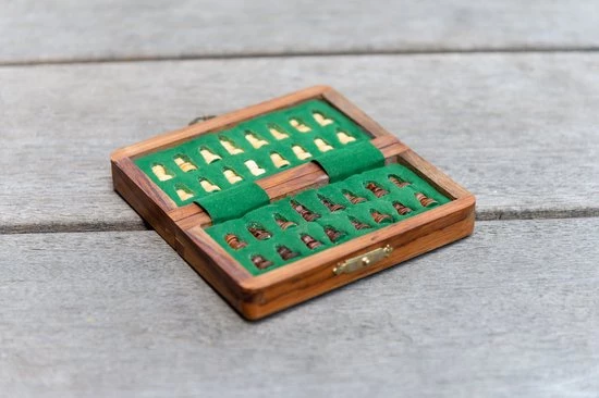 Longfield Schaakset Magnetisch/Opklapbaar - 13 X 25 Cm 7 Longfield Schaakset Magnetisch/Opklapbaar - 13 X 25 Cm - Afbeelding 5