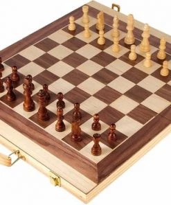 Small Foot Company Small Foot Schaakspel En Backgammon Koffer 52 X 45 X 3 Cm 9 Small Foot Company Small Foot Schaakspel En Backgammon Koffer 52 X 45 X 3 Cm -klassieke-spellen Winkel 550x369 3