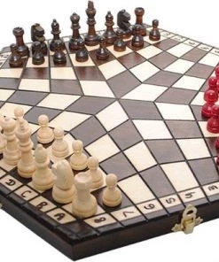 Chess The Game - Schaakspel Voor 3 Personen - Middelgroot Formaat - Uniek Schaakspel! -klassieke-spellen Winkel 550x398 5