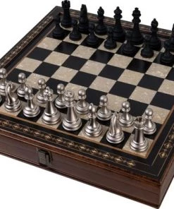 Helena Wood Art Handgemaakte Houten Schaakbord Met Opbergsysteem - Metalen Schaakstukken - Luxe Uitgave - Schaakspel - Schaakset - Schaken - Chess - 40 X 40 Cm -klassieke-spellen Winkel 550x403 1