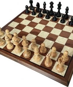 Helena Wood Art Handgemaakte Houten Schaakbord Met Schaakstukken - Luxe Uitgave - Hoge Kwaliteit - Schaakspel - Schaakset - Schaken - Volwassenen - Chess - 40 X 40 Cm -klassieke-spellen Winkel 550x431 2