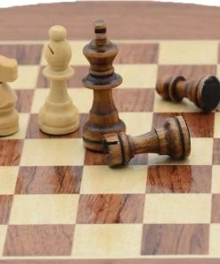 Pro-Care XL Rond Super De Luxe Walnoot Handgemaakt Schaakbord - Super Sized 33x33x6cm - Walnoot/Esdoorn - Walnoot Schaakstukken Wit En Zwart In Ingebouwde Laden - Schaken - Schaakspel - Chess -klassieke-spellen Winkel 550x440 6