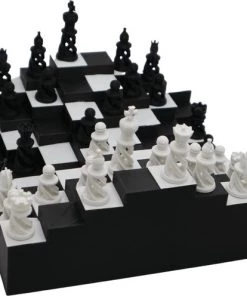 Fiastra Garibaldi - 3D Schaakbord - Luxe Schaakbord - Inclusief Luxe Schaakstukken - Gerecycled Plastic -klassieke-spellen Winkel 550x496 1