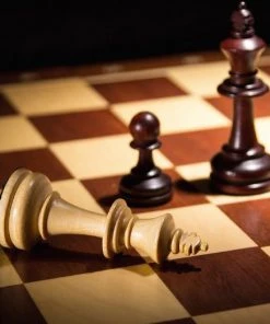 In Round Houten Schaakbord Met Schaakstukken Luxe Schaakspel Hout -klassieke-spellen Winkel 550x522