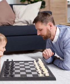 VoordeelShop Schaakbord Magnetisch - Opklapbaar Met Schaakstukken - 32cm X 32cm - Schaakspel - Dambord - Bordspellen - Spellen -klassieke-spellen Winkel 550x550 108