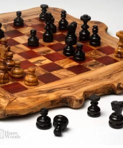 HappyWoods - Handgemaakte Olijfhouten Rustic Schaakspel - Rood 49 Cm - Olijfhouten Schaakbord Met Schaak Stukken - Schaakset - Schaakspellen Schaakspel Hout Volwassenen Schaakborden Kinderen - Cadeau (+ Gratis Beeswax ) -klassieke-spellen Winkel 550x550 137