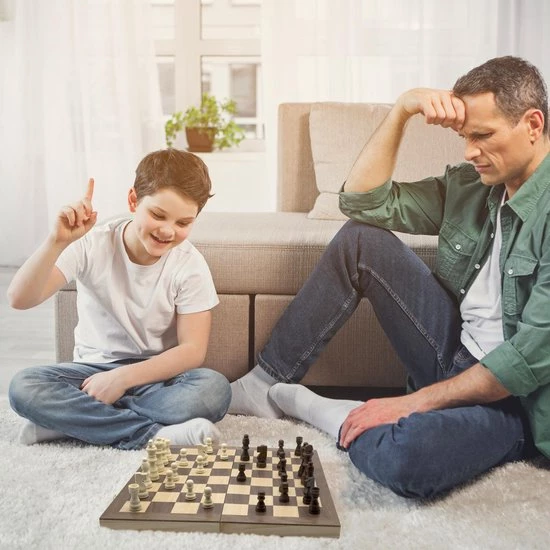 Sincer Schaakbord Met Staunton Schaakstukken 2 EXTRA Koninginnen Inclusief E-book Met Schaakregels - Houten Handgemaakte Schaakset/Schaakspel Voor Volwassenen GROOT FORMAAT Van 38x38cm 7 Sincer Schaakbord Met Staunton Schaakstukken 2 EXTRA Koninginnen Inclusief E-book Met Schaakregels - Houten Handgemaakte Schaakset/Schaakspel Voor Volwassenen GROOT FORMAAT Van 38x38cm - Afbeelding 5