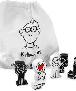 Vilac Keith Haring - Schaakspel / Chess Game -klassieke-spellen Winkel 550x566 5