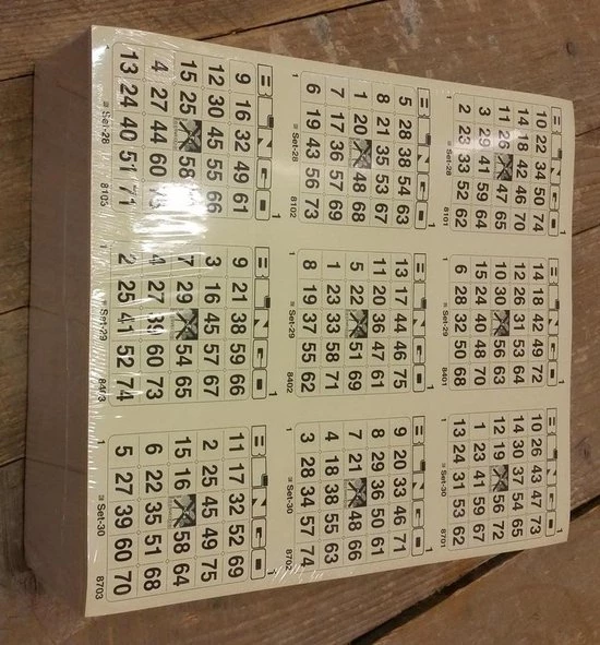 VerraXL Bingokaarten 1 T/m 75 | 10 Game | Triple - Bingoboek 3 VerraXL Bingokaarten 1 T/m 75 | 10 Game | Triple - Bingoboek
