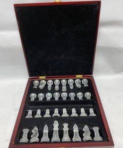 Schaakset Schaakspel In Houten Opbergkist Met 32 Glazen Schaak Stukken En Spiegel Speelbord. -klassieke-spellen Winkel 550x733 19